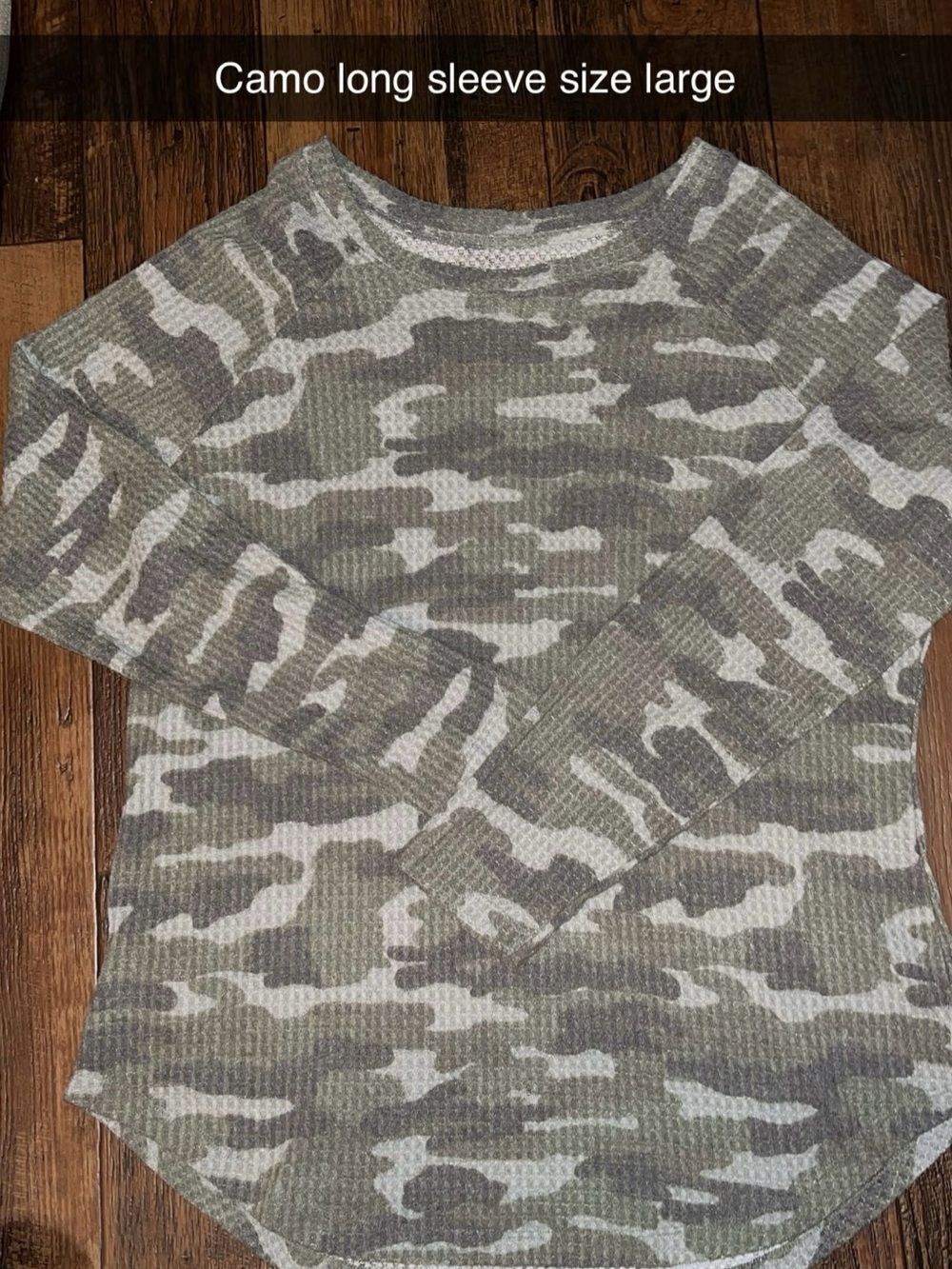 Women's Camo Long Sleeve Thermal Top - Green/Gray